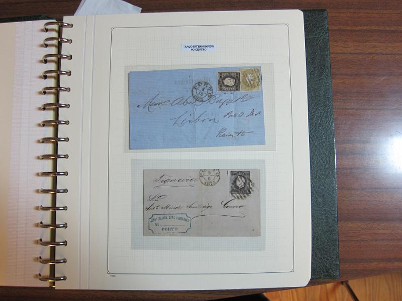 0014 (72).jpg -     Lote:    14      Marcofilia      Lotes Especiais       Descrição:      Portugal.   Colecção montada em dois álbuns com estudo especializado das marcas de duplo círculo e circulares do Porto, com selos de diversas emissões e cartas. Lote a ver.        Lote       Valor Base:     &euro; 1.500,00     Valor Venda:     &euro; 1.500,00     
